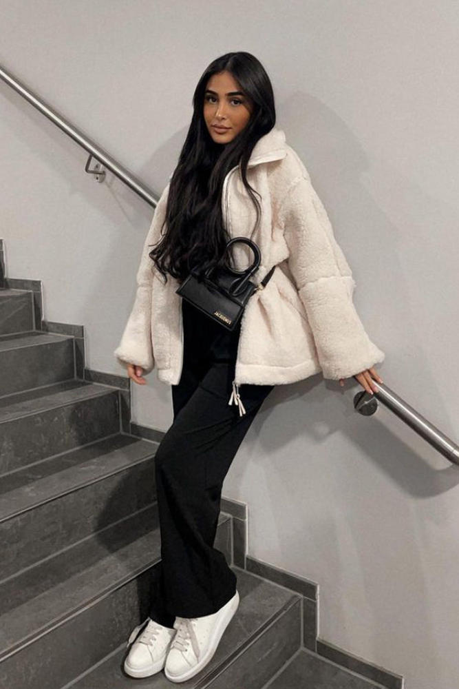 Veste Béatrice | Douceur & Élégance Intemporelle